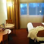 Hotel Mercure Paris Sud Les Ulis-courtaboeuf 4*