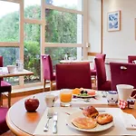 Mercure Paris Sud Les Ulis-courtaboeuf 4*