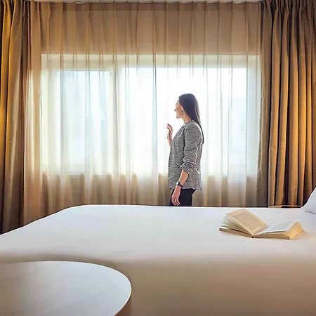 Mercure Paris Sud Les Ulis-courtaboeuf Les Ulis