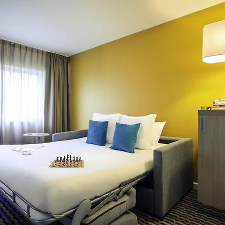 Mercure Paris Sud Les Ulis-courtaboeuf 4*