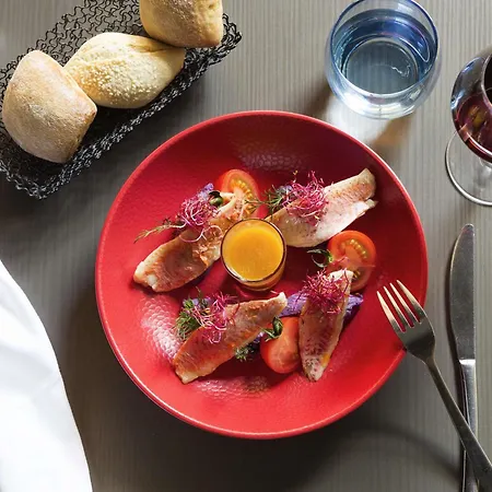 Hotell Mercure Paris Sud Les Ulis-courtaboeuf Les Ulis