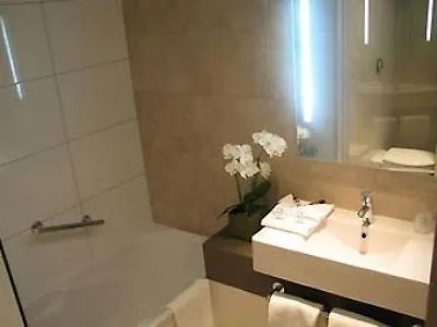 Mercure Paris Sud Les Ulis-courtaboeuf Hotel Les Ulis