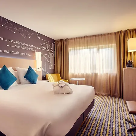 Mercure Paris Sud Les Ulis-courtaboeuf Hotell 4*