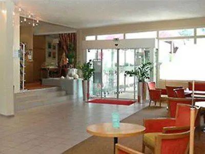 Mercure Paris Sud Les Ulis-courtaboeuf 4*