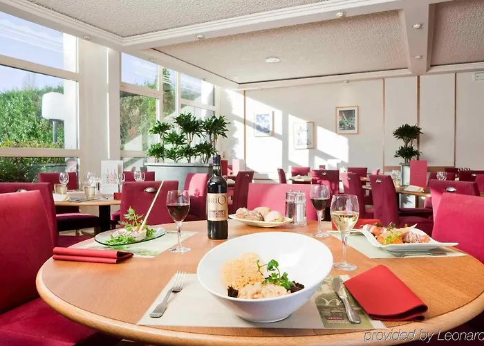 Mercure Paris Sud Les Ulis-courtaboeuf 4*